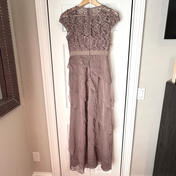 Adrianna Papell Mauve Lace Gown - Picture 6 of 9
